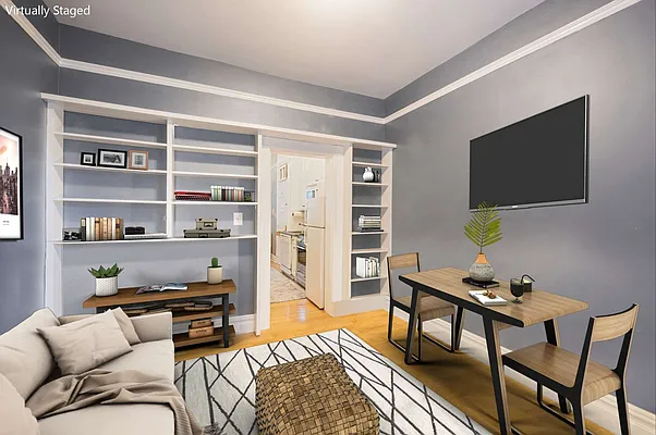 Sold by Redfin Real Estate | media 2