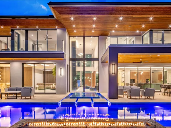 2733 NE 16th Street, Fort Lauderdale, FL 33304