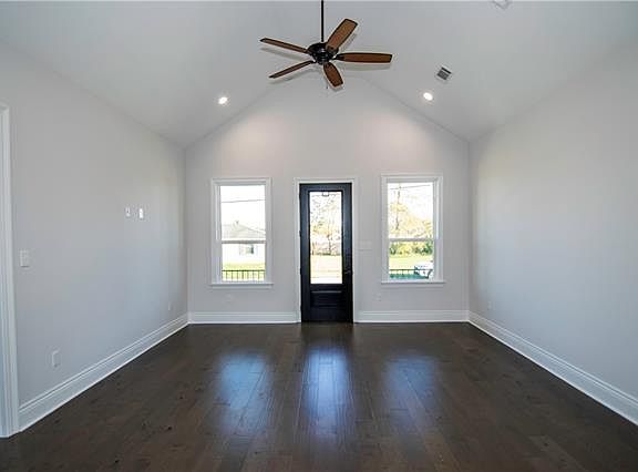 5th image of 3608 Blanchard St