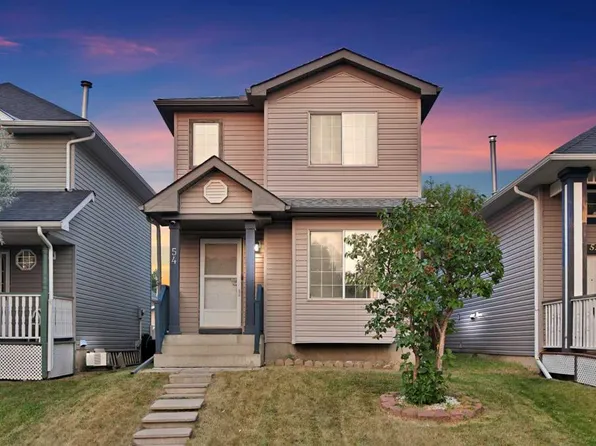 54 W Martinridge Rd NE, Calgary, AB T3J 3N9