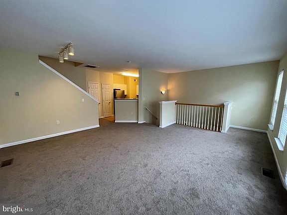 4th image of 8137 Harper Valley Ln #34