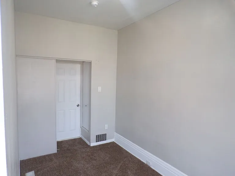 505 N Main St — Photo 1