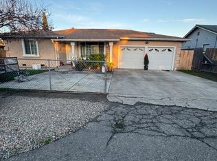 1130 S Olive Ave, Stockton, CA 95215