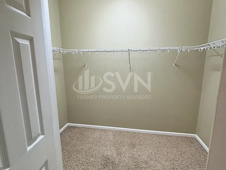 1708 W Hill Ave — Photo 112