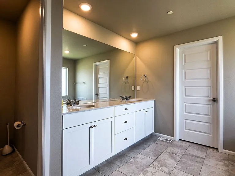 4342 Acacia Ln SE — Photo 21