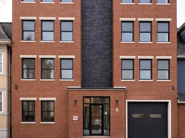 207 39th St, Union City, NJ 07087