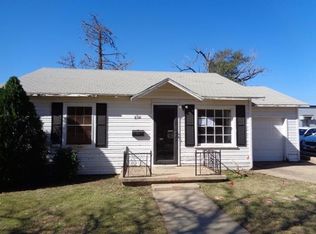 707 Houston St, Plainview, TX 79072
