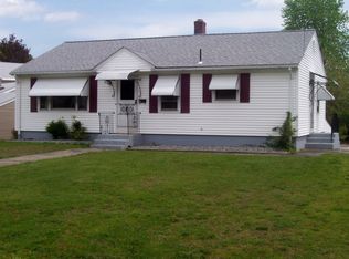 21 Rachela St, Johnston, RI 02919