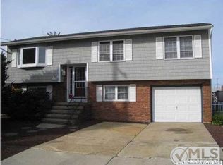 219 Montclair Rd S, Barnegat, NJ 08005