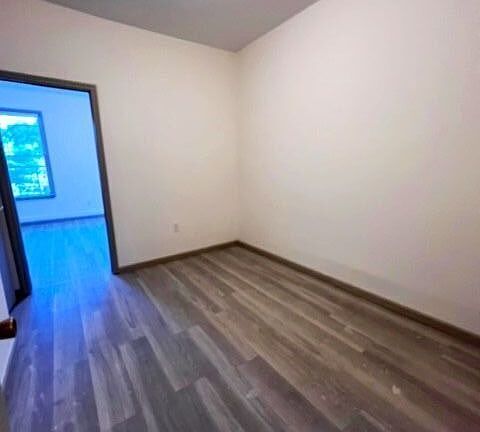 5th image of 60-14 55th Dr Floor 2