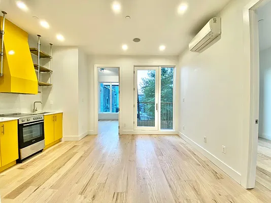 Rented by Doorway NYC, LLC | media 40