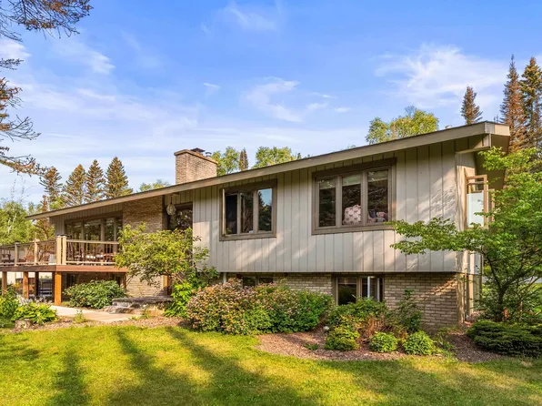 1521 Highway 61 E, Grand Marais, MN 55604
