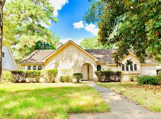 1110 Caspian Ln, Houston, TX 77090