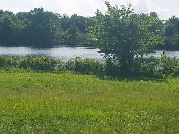 3rd image of 20020 NW 80th Dr