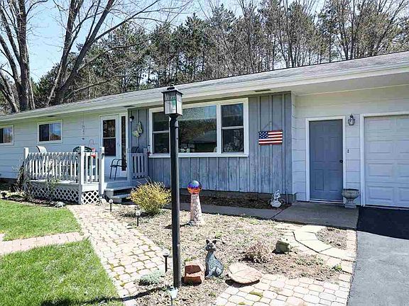 2nd image of 3213 Bruce Dr