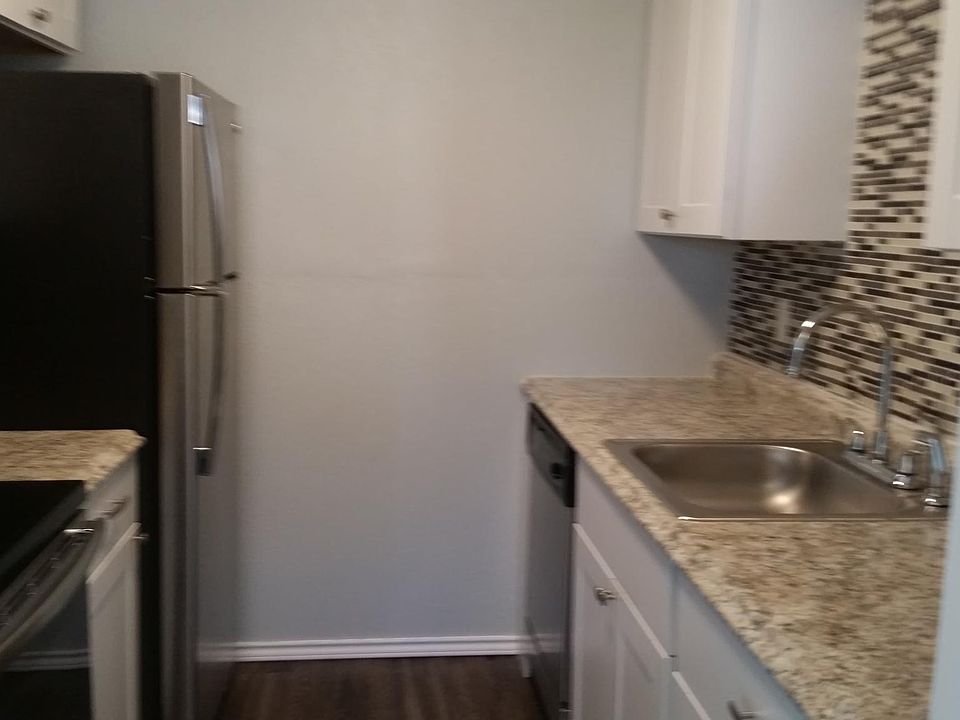 1st image of 511 24th Ave NW APT A