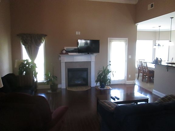 2nd image of 631 Riverwest Cir
