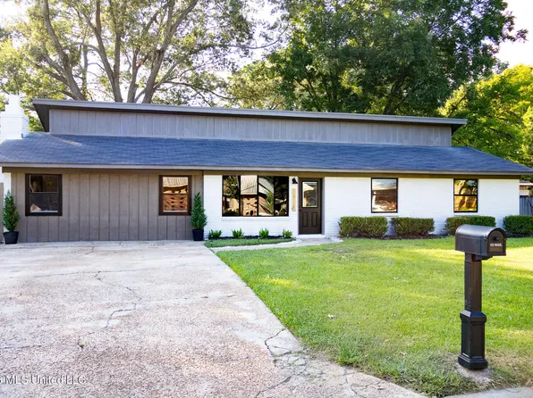 3232 Stark Dr, Pearl, MS 39208