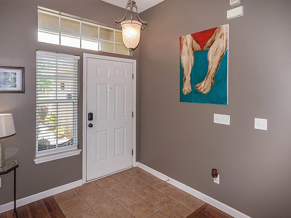 5th image of 1368 Lindsey Crossing Dr