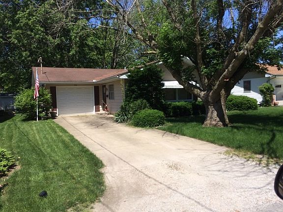2nd image of 504 N Stanley Dr