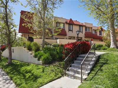 27633 Nugget Dr APT 1, Santa Clarita, CA, 91387