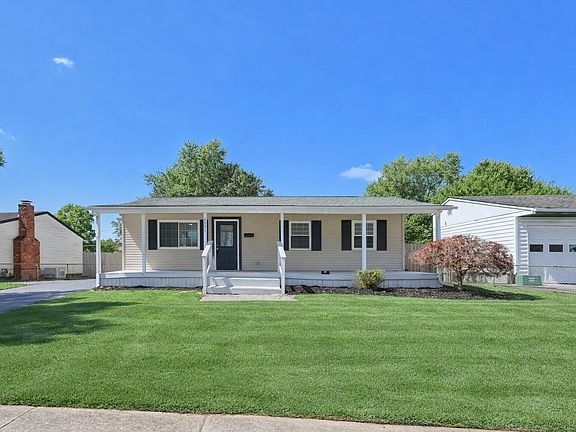 2nd image of 3773 Clearwater Dr