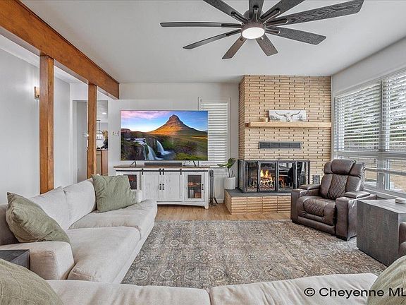 5th image of 1319 Terry Ranch Rd