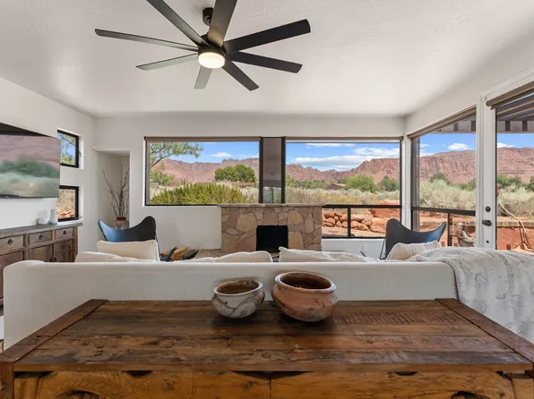 1411 W Sandhill Cir, Ivins, UT 84738