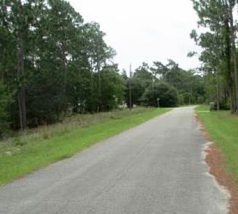 3rd image of 151 N Lake Keziah Dr