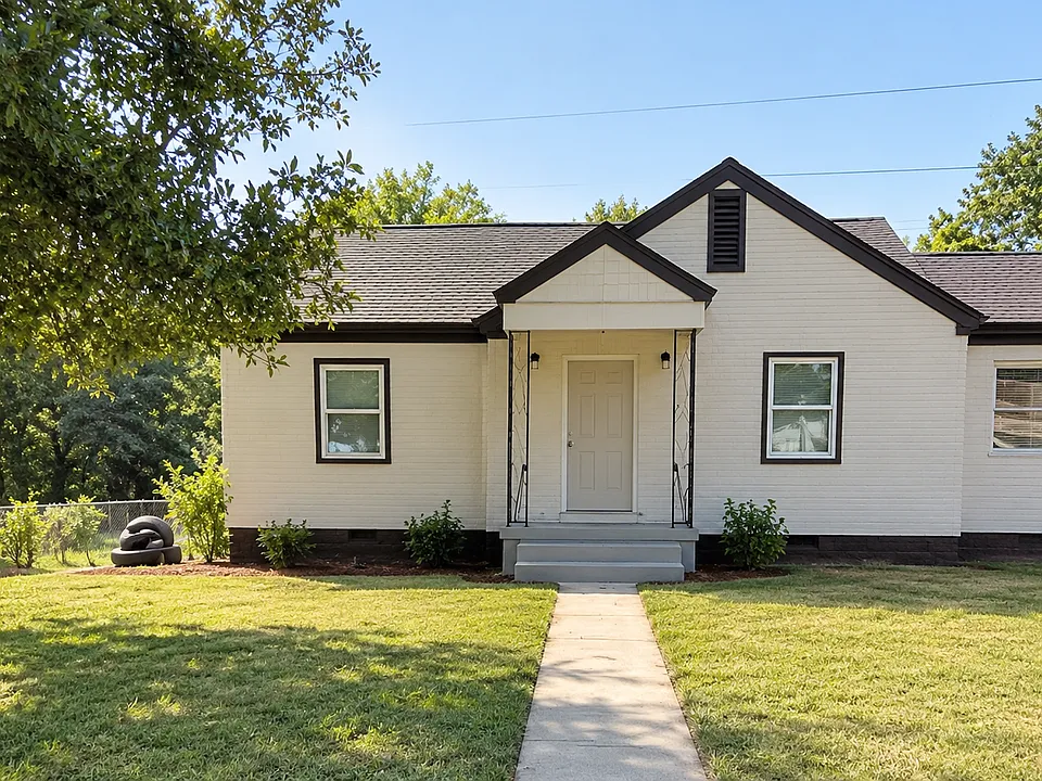 3625 Lee Dr