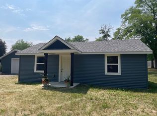 5908 Wolf Lake Rd, Grass Lake, MI 49240