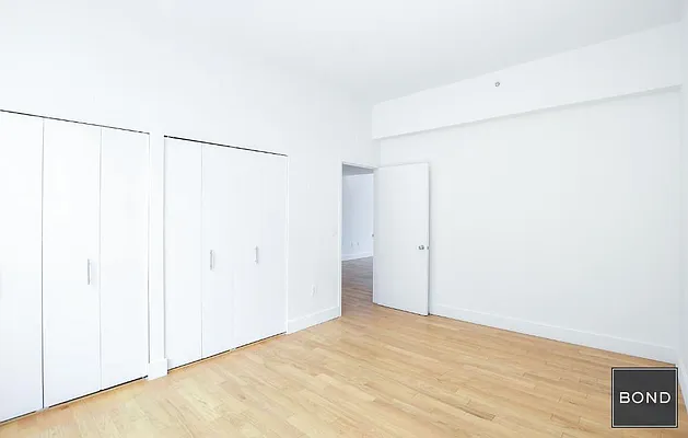 Rented by Bond New York | media 7