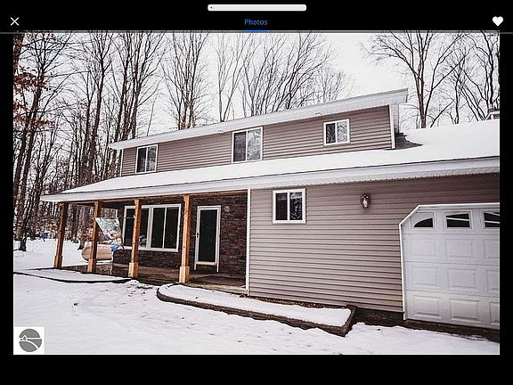 3rd image of 1610 Spencer Rd SE