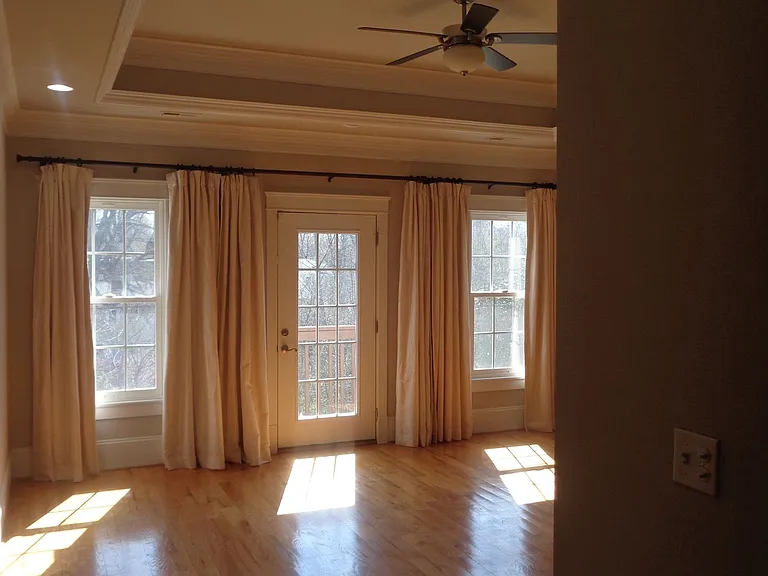 701 McDonald Ave — Photo 16