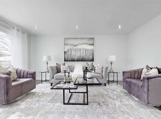 213 Hickling Trl, Barrie, ON L4M5W6