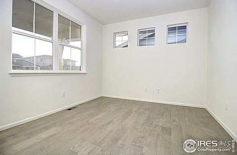 5th image of 3014 Crusader St