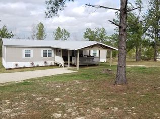 6774 Betty Rd, Grand Ridge, FL 32442