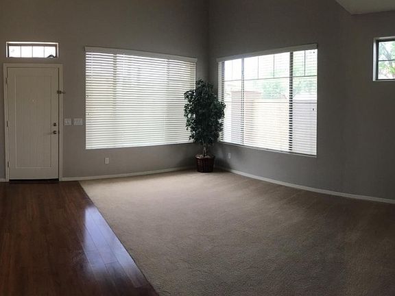 2nd image of 1045 E Julian Dr