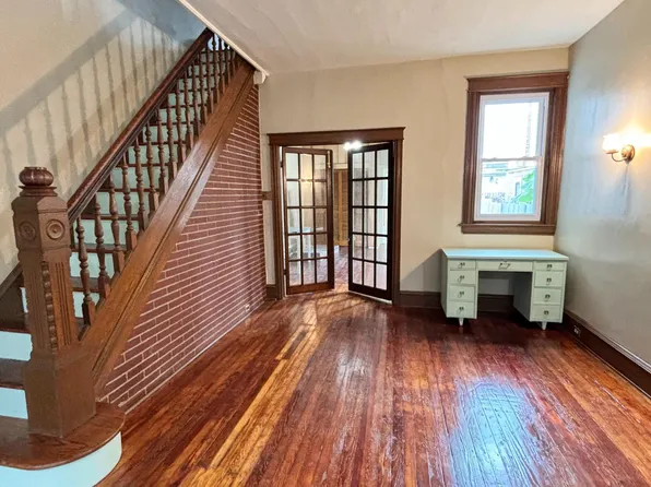 2041 E Cambria St, Philadelphia, PA 19134