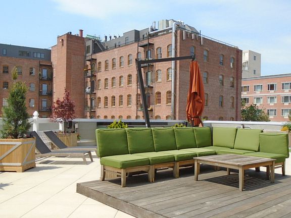 2nd image of 1124 31st Ave #3A