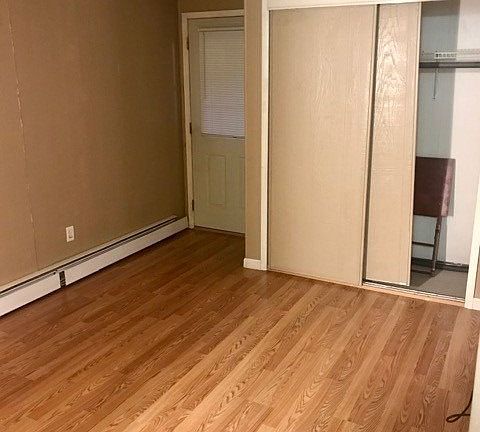 2nd image of 20 Greenbriar Ave