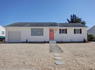 10 N Commodore Dr, Little Egg Harbor, NJ 08087