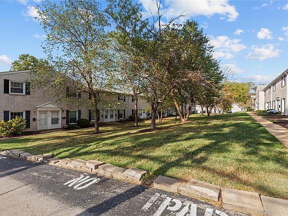 2nd image of 4058 Paule Ave
