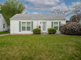 2212 56th St, Des Moines, IA 50310