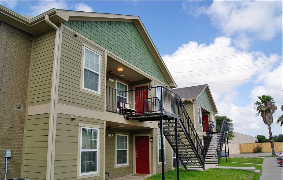 1st image of 850 N Avenue J #12172480