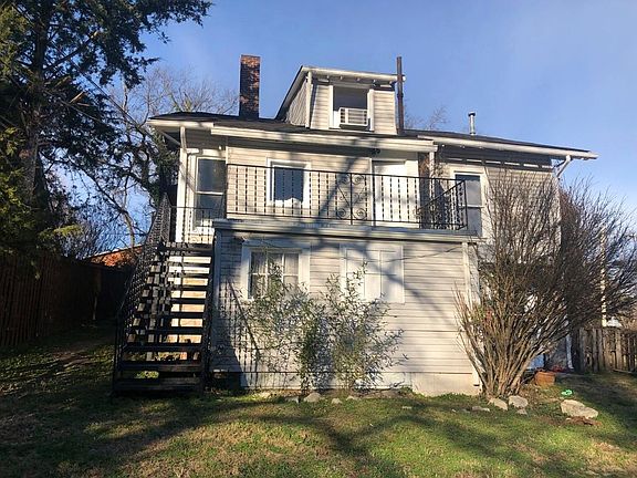 4th image of 1201 Cedar Ln #B