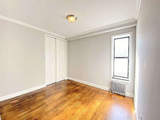 2nd image of 182 E 108th St #2