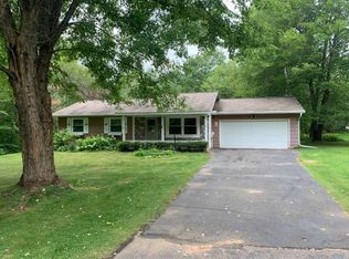 N9955 Kings Rd, Tomahawk, WI 54487