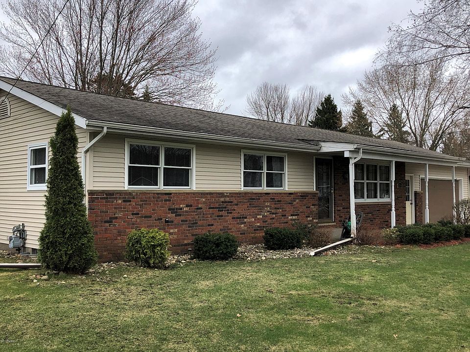 2nd image of 3740 Manning St