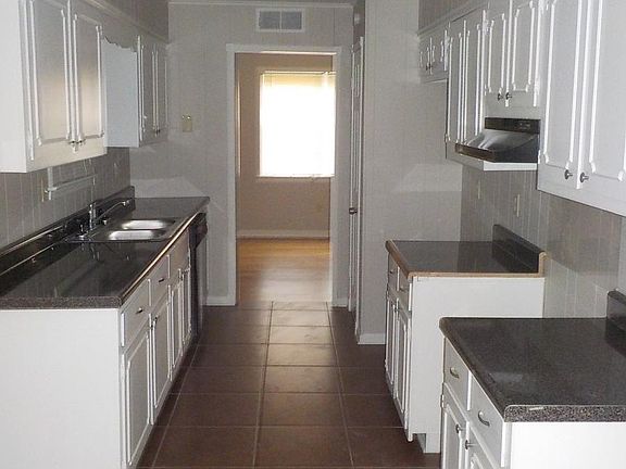 5th image of 2067 Adney Gap Dr